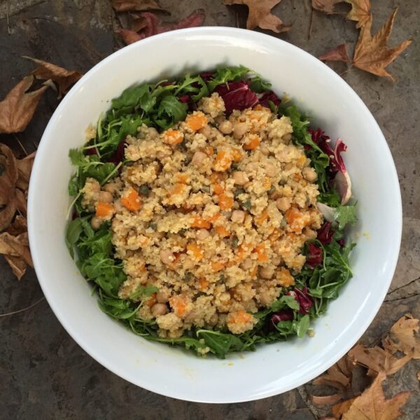 Quinoa salad recipe with leaves